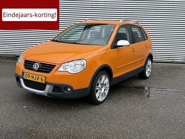 Oranje Gebruikt 2009 VW Polo Cross Hatchback | € 5.750 (Eerlijke prijs) - Afbeelding 1/4