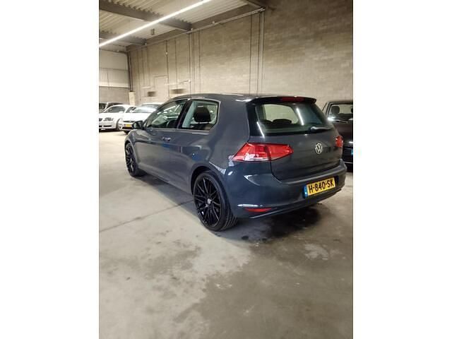Occasion VW Golf VII Trendline 86 PK (63 kW) 2012 Grijs (metallic) Hatchback