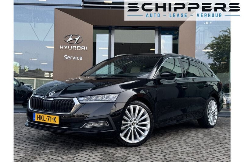 Zwart Gebruikt 2021 Skoda Octavia Business Line Stationwagen | € 20.900 (Goede deal) - Afbeelding 1/4