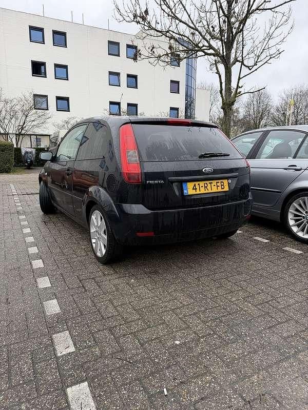 Occasion Ford Fiesta Ambiente 69 PK (50 kW) 2005 Sedan