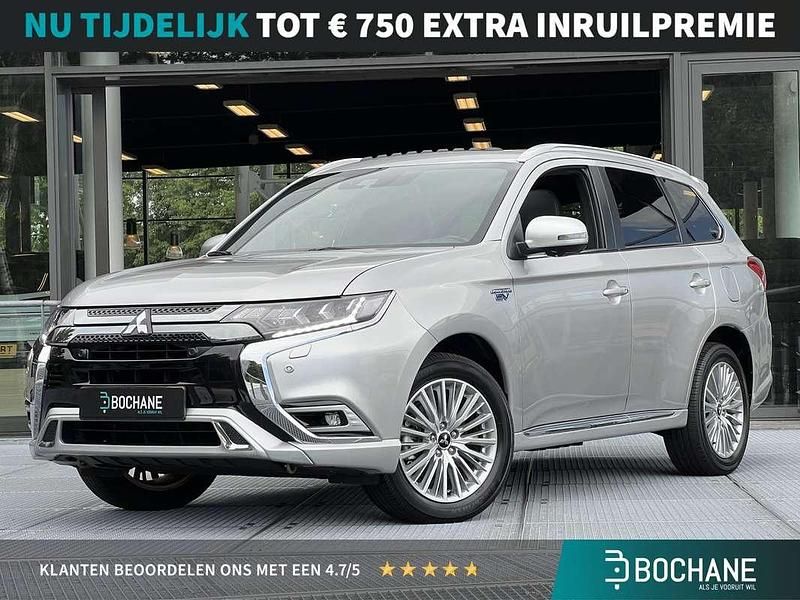 Sterling silver m Gebruikt 2019 Mitsubishi Outlander P-HEV Instyle SUV | € 26.400 (Iets duurder) - Afbeelding 1/4