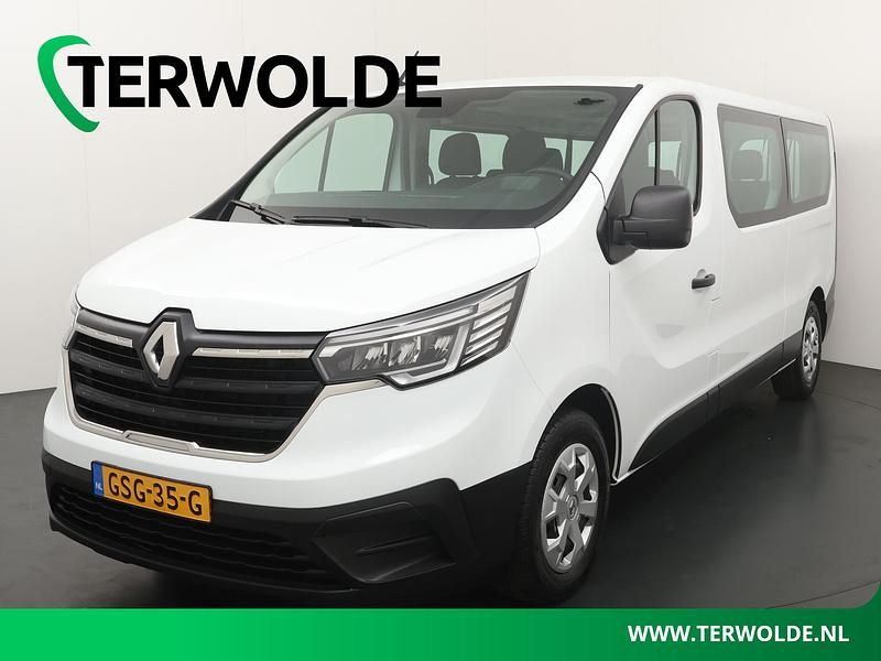 Wit Gebruikt 2023 Renault Trafic Life Van | € 50.795 - Afbeelding 1/4