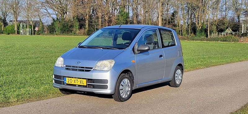 Zilver Occasion 2007 Daihatsu Cuore Hatchback | € 1.750 (Eerlijke prijs) - Afbeelding 1/4