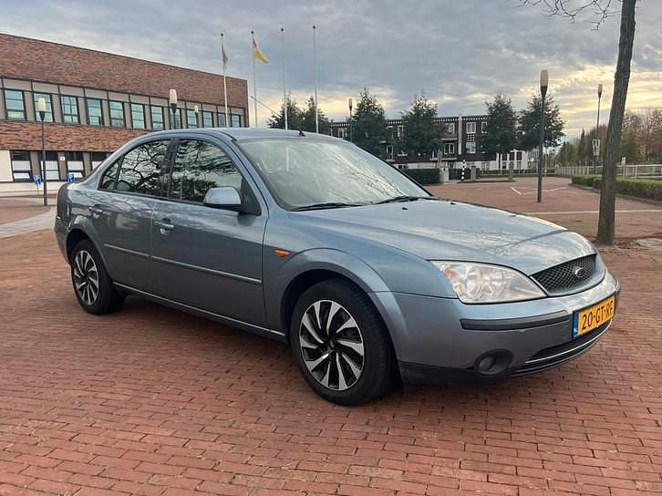 Gebruikt 2001 Ford Mondeo | € 950 - Afbeelding 1/4