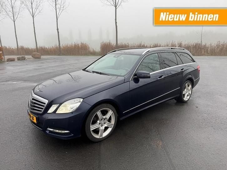 Occasion 2013 Mercedes E300 Avantgarde | € 6.490 - Afbeelding 1/4