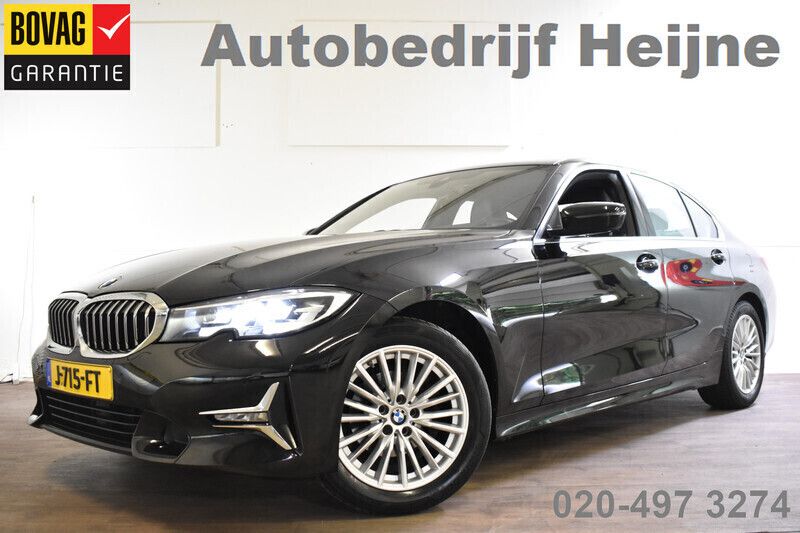 Zwart, metallic lak Gebruikt 2020 BMW 318 Executive Sedan | € 24.945 (Eerlijke prijs) - Afbeelding 1/4
