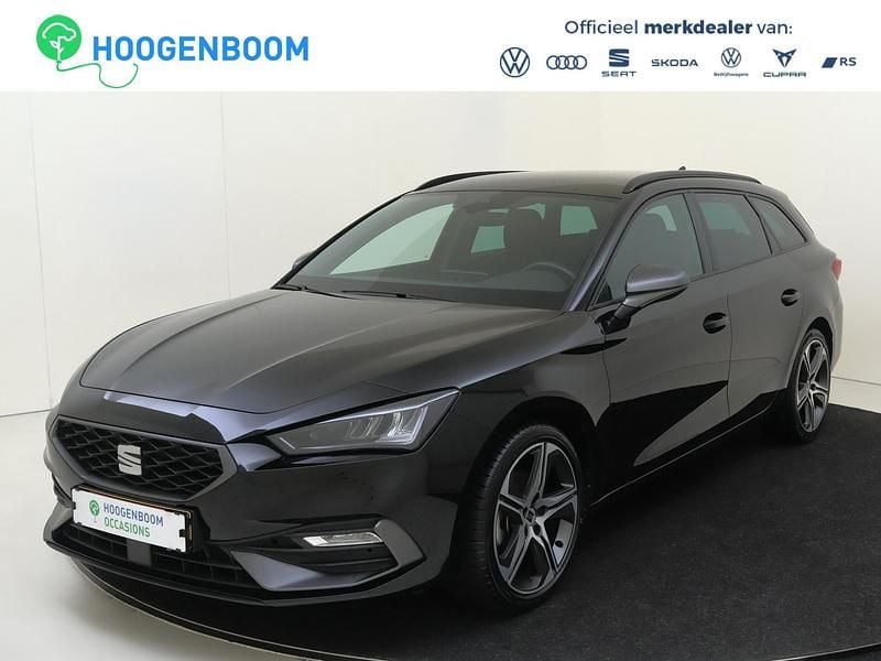 Zwart Gebruikt 2022 Seat Leon ST Business Stationwagen | € 23.450 (Eerlijke prijs) - Afbeelding 1/3