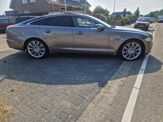 Occasion Jaguar XJ Portfolio 385 PK (283 kW) 2009 Grijs Sedan