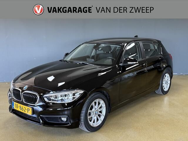 Zwart Gebruikt 2018 BMW 116 Executive Hatchback | € 14.950 (Goede deal) - Afbeelding 1/4