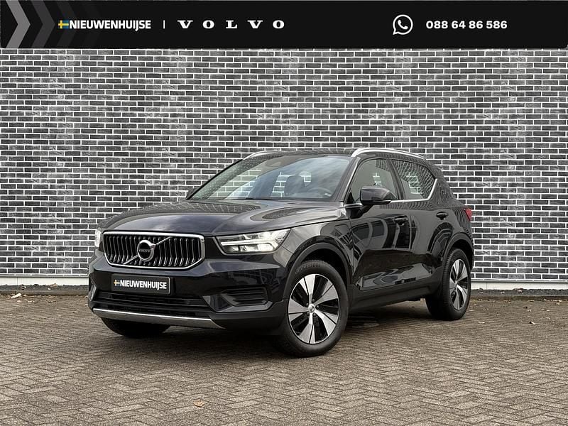 Zwart Occasion 2025 Volvo XC40 Inscription SUV | € 30.894 (Goede deal) - Afbeelding 1/4