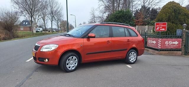 Occasion Skoda Fabia Ambition 105 PK (77 kW) 2009 Oranje (metallic) Stationwagen