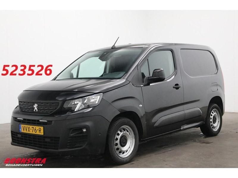 Zwart (parellak) Gebruikt 2023 Peugeot Partner Van | € 10.950 (Super prijs) - Afbeelding 1/4