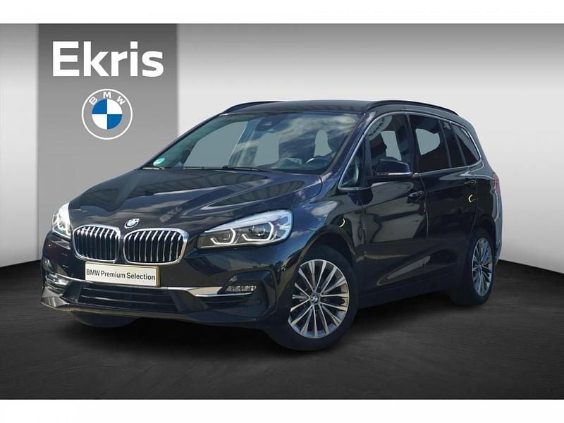 Saphirschwarz metallic (zwart metallic) Gebruikt 2022 BMW 216 Gran Tourer Comfort Edition MPV | € 20.900 (Eerlijke prijs) - Afbeelding 1/3