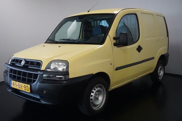 Geel Gebruikt 2004 Fiat Doblò Basis MPV | € 1.750 (Eerlijke prijs) - Afbeelding 1/4