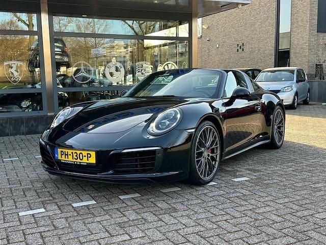 Occasion Porsche 911 2017 Zwart (metallic) Cabriolet