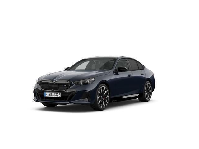 Zwart Nieuw 2025 BMW i5 Comfort Edition Sedan | € 117.996 - Afbeelding 1/4