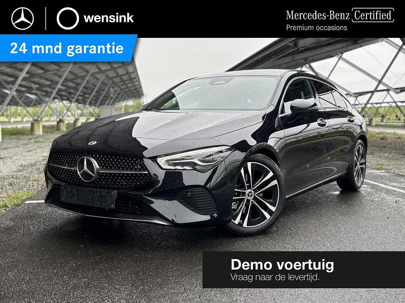 Zwart Gebruikt 2025 Mercedes CLA180 Shooting Brake Luxury Stationwagen | € 43.900 - Afbeelding 1/4