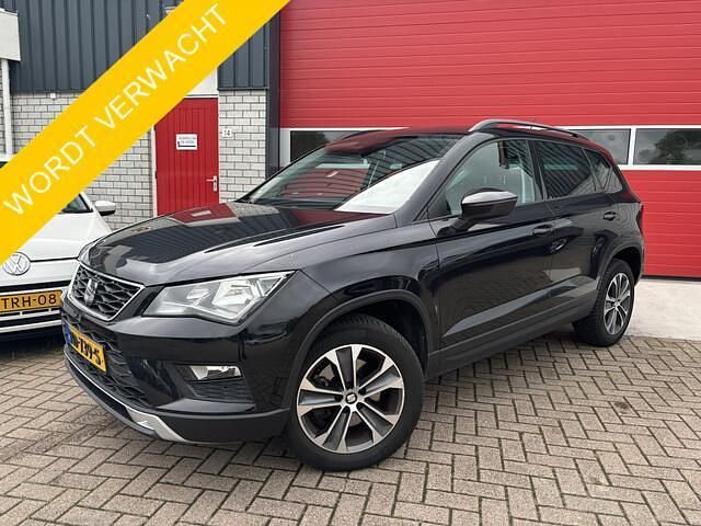 Zwart Gebruikt 2017 Seat Ateca Style SUV | € 13.888 (Duur) - Afbeelding 1/4