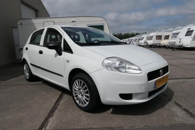 Occasion Fiat Grande Punto 65 PK (47 kW) 2010 Wit Hatchback
