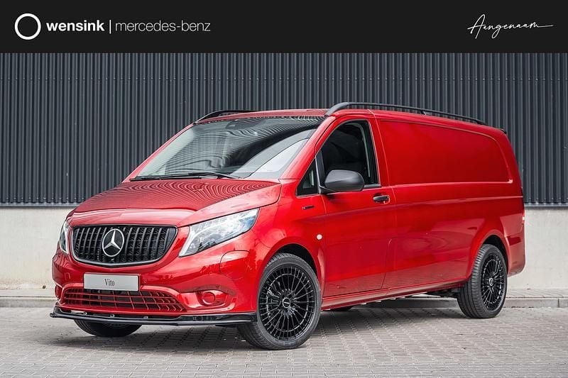 Rood Nieuw 2024 Mercedes e-Vito Edition Van | € 57.755 (Iets duurder) - Afbeelding 1/4