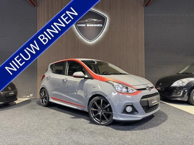 Grijs Gebruikt 2015 Hyundai i10 Hatchback | € 7.750 (Eerlijke prijs) - Afbeelding 1/4