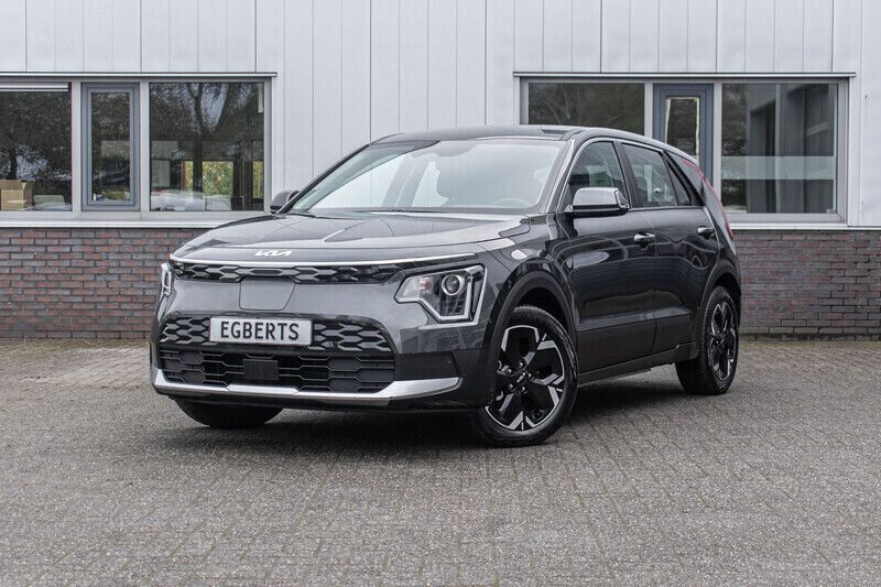Grijs Gebruikt 2022 Kia e-Niro 2 SUV | € 26.950 (Super prijs) - Afbeelding 1/4