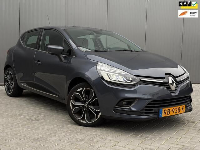 Occasion Renault Clio IV Intens 118 PK (86 kW) 2017 Grijs Hatchback
