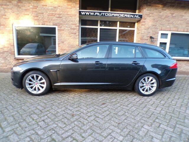 Occasion Jaguar XF Sportbrake 163 PK (119 kW) 2014 Grijs, metallic lak Stationwagen