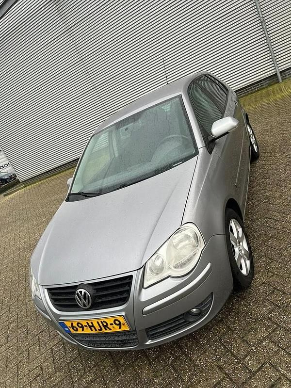 Occasion VW Polo Comfortline 80 PK (58 kW) 2009 Grijs Hatchback
