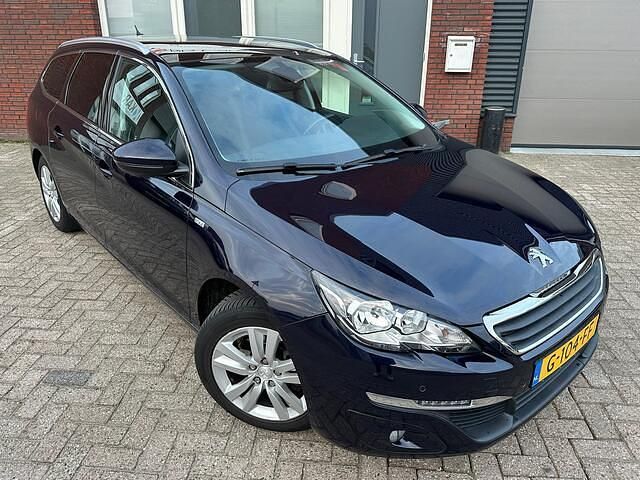 Blauw Occasion 2015 Peugeot 308 SW Stationwagen | € 5.600 (Super prijs) - Afbeelding 1/4