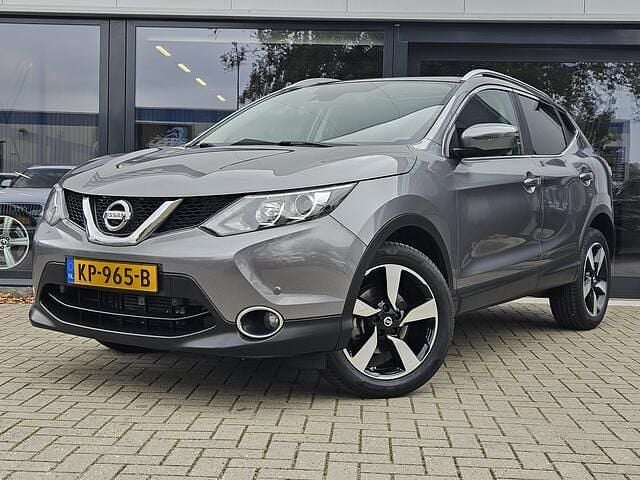 Grijs Gebruikt 2016 Nissan Qashqai N-Connecta SUV | € 13.900 (Goede deal) - Afbeelding 1/4