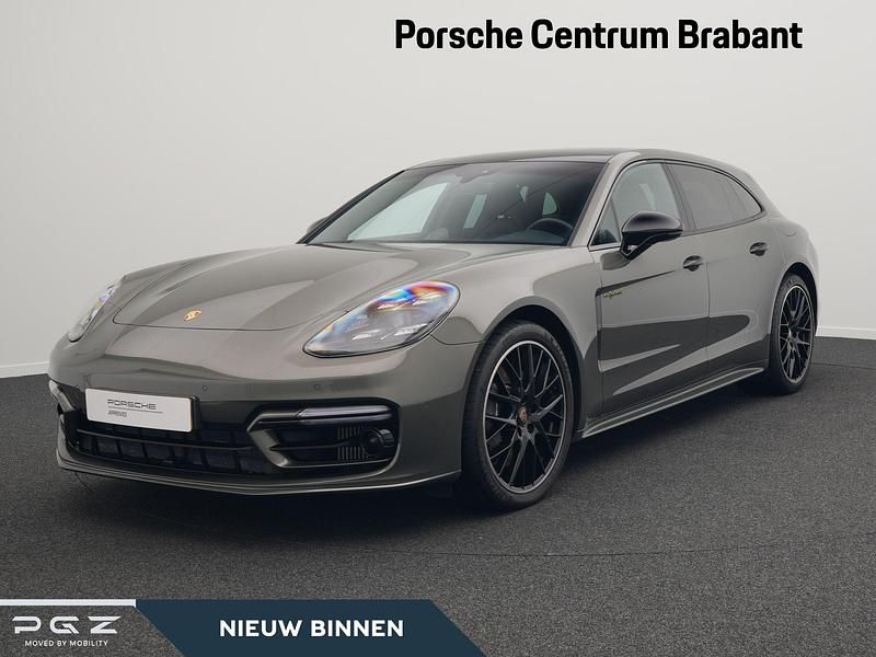 Groen Gebruikt 2021 Porsche Panamera 4 Sport Turismo Sedan | € 84.750 (Eerlijke prijs) - Afbeelding 1/4