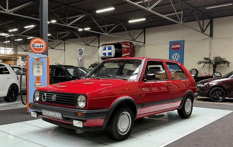 Rood Occasion 1990 VW Golf II Hatchback | € 4.999 - Afbeelding 1/4