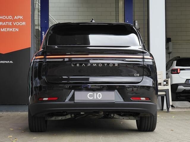 Nieuw Leapmotor C10 158 kW (215 PK) 2025 Grijs SUV