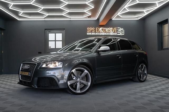 Grijs (metallic) Occasion 2011 Audi RS3 Sportback Proline Hatchback | € 32.900 - Afbeelding 1/4