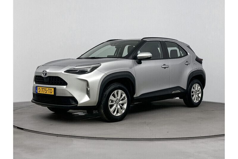 Gebruikt 2023 Toyota Yaris Hybrid Active | € 26.945 (Eerlijke prijs) - Afbeelding 1/1
