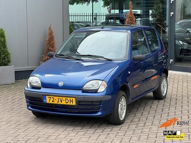 Blauw Gebruikt 2002 Fiat Seicento Hatchback | € 649 (Goede deal) - Afbeelding 1/4