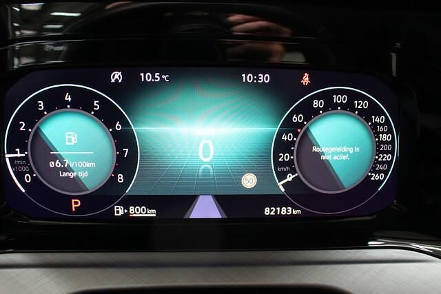 Occasion VW Golf VIII Pro 110 PK (80 kW) 2021 Grijs Hatchback