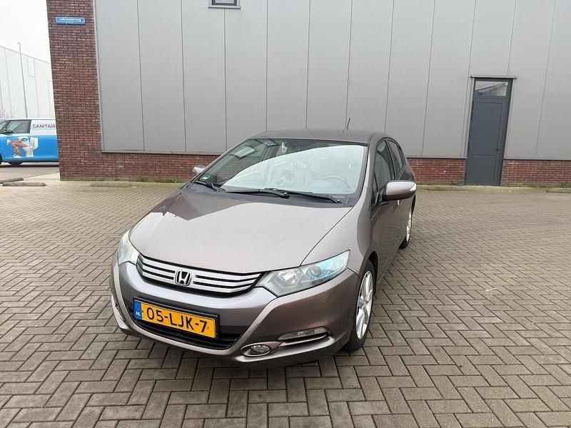 Grijs Gebruikt 2010 Honda Insight Elegance Hatchback | € 4.450 (Goede deal) - Afbeelding 1/4