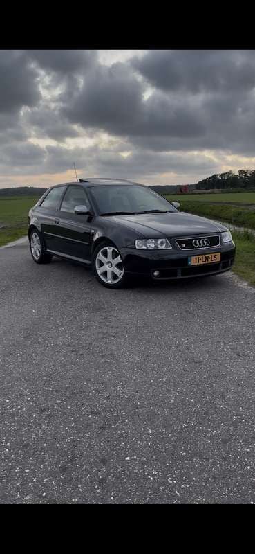 Gebruikt 1999 Audi S3 Sedan | € 8.500 - Afbeelding 1/4