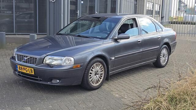 Grijs Gebruikt 2003 Volvo S80 Sedan | € 999 - Afbeelding 1/4