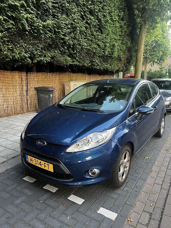 Gebruikt 2009 Ford Fiesta Hatchback | € 2.500 (Goede deal) - Afbeelding 1/4