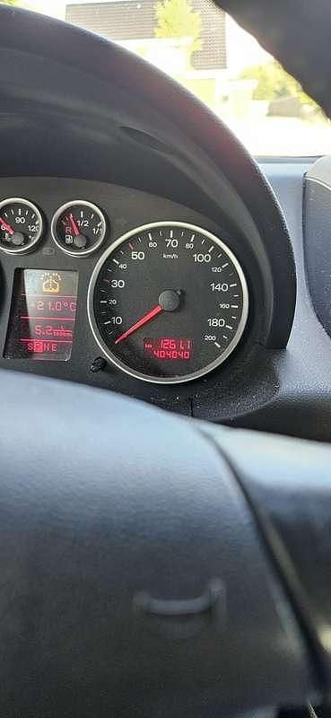 Grijs Gebruikt 2003 Audi A2 Hatchback | € 1.250 (Super prijs) - Afbeelding 1/4