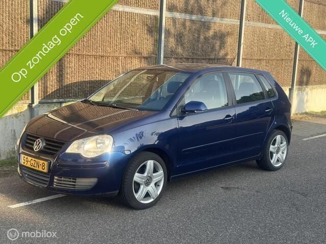 Blauw Gebruikt 2008 VW Polo Comfortline Hatchback | € 3.250 (Eerlijke prijs) - Afbeelding 1/4