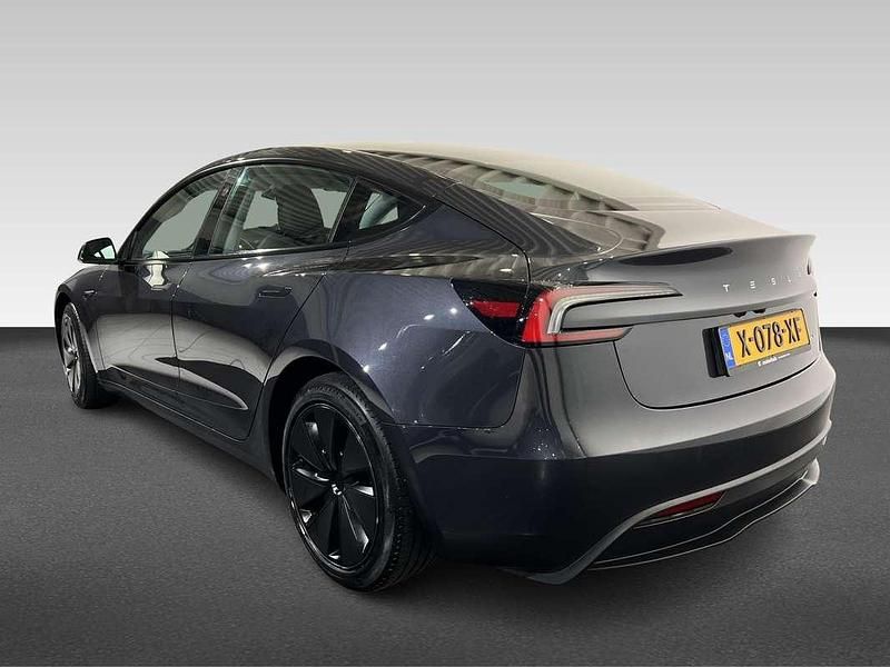 Occasion Tesla Model 3 366 kW (498 PK) 2024 Grijs (metallic) Sedan