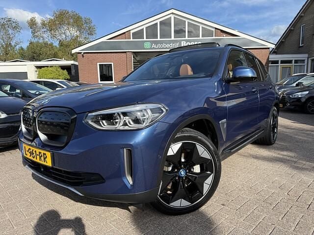 Blauw Gebruikt 2021 BMW iX3 Executive SUV | € 29.450 (Goede deal) - Afbeelding 1/4