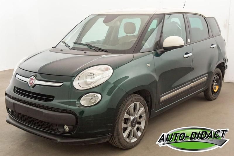 Groen Gebruikt 2014 Fiat 500L MPV | € 2.050 - Afbeelding 1/4