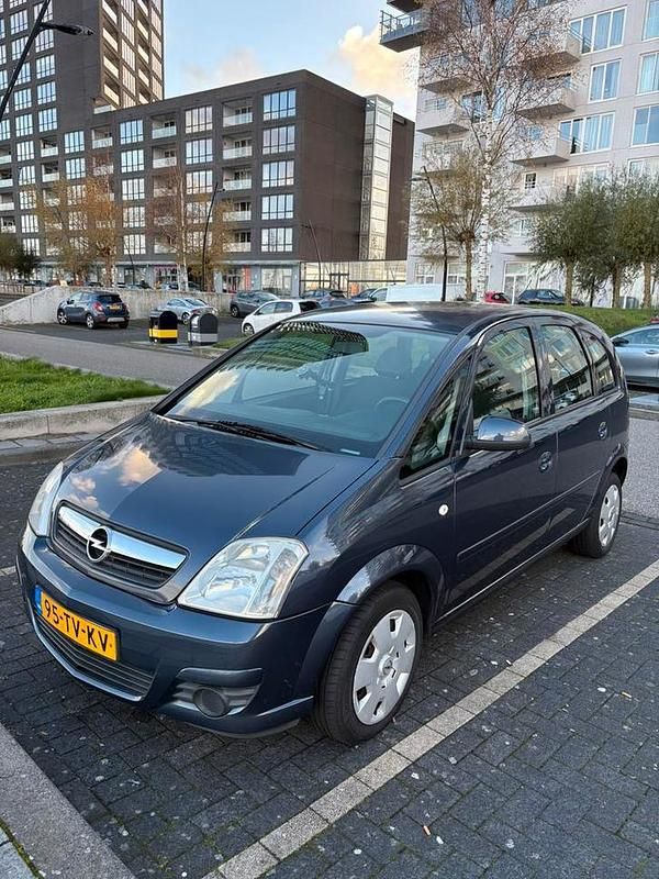 Gebruikt 2007 Opel Meriva MPV | € 900 (Goede deal) - Afbeelding 1/4
