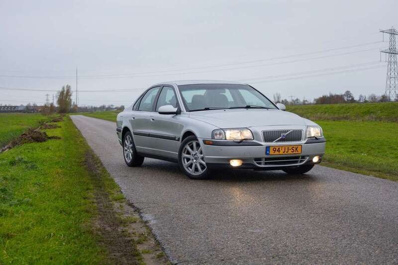 Grijs Gebruikt 2002 Volvo S80 Sedan | € 1.200 (Super prijs) - Afbeelding 1/4