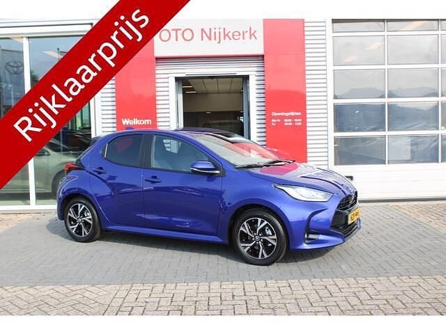 Blauw Nieuw 2025 Toyota Yaris Limited Hatchback | € 28.900 (Eerlijke prijs) - Afbeelding 1/4